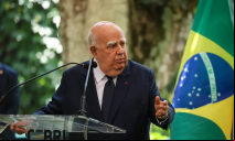 Morre, aos 90 anos, o embaixador Marcos Azambuja